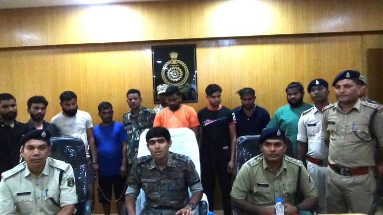 कोंडागांव पुलिस को मिली बड़ी सफलता,जियो टावर की बैटरी की चोरी का मामला,08 आरोपी गिरफ्तार